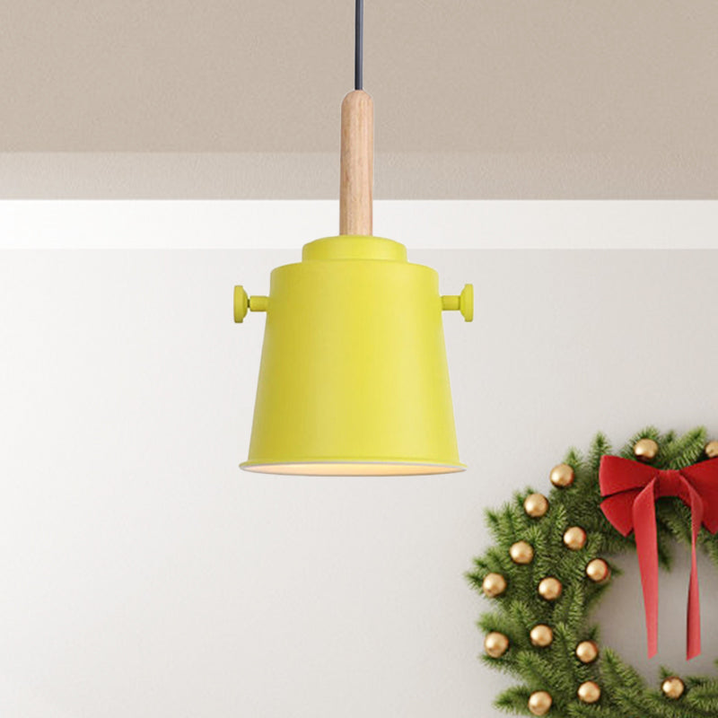 Modern Bucket Hanging Lamp with Adjustable Cord Single Light Metal Pendant Light in Wood Clearhalo 'Art Deco Pendants' 'Cast Iron' 'Ceiling Lights' 'Ceramic' 'Crystal' 'Industrial Pendants' 'Industrial' 'Metal' 'Middle Century Pendants' 'Pendant Lights' 'Pendants' 'Tiffany' Lighting' 770778