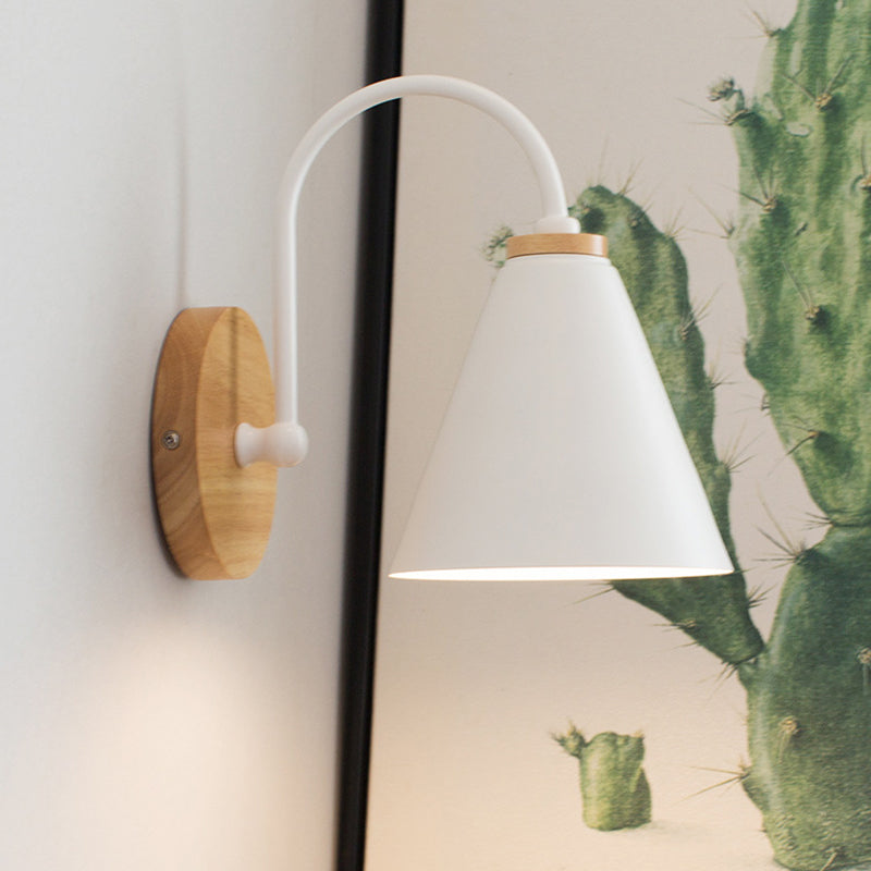 Modern Simple Cone Shape Vanity Light with Iron Shade for Shower Room