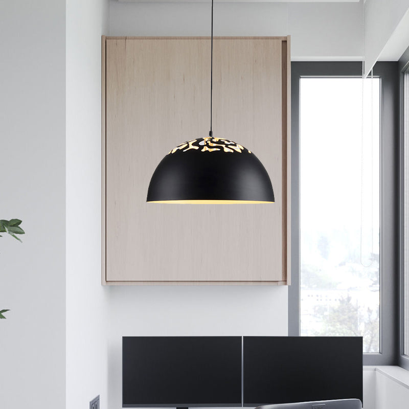 14"/16"/20.5" W Domed Metal Pendant Lamp Modern Style 1 Bulb Dining Table Hanging Ceiling Light in White/Black Clearhalo 'Art Deco Pendants' 'Black' 'Cast Iron' 'Ceiling Lights' 'Ceramic' 'Crystal' 'Industrial Pendants' 'Industrial' 'Metal' 'Middle Century Pendants' 'Pendant Lights' 'Pendants' 'Rustic Pendants' 'Tiffany' Lighting' 773401