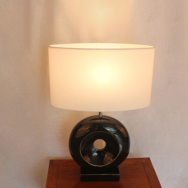 Resin Silver/Black Table Light Circle 1 Bulb Transitional Nightstand Light with Rectangle/Drum Fabric Shade Clearhalo 'Lamps' 'Table Lamps' Lighting' 786314