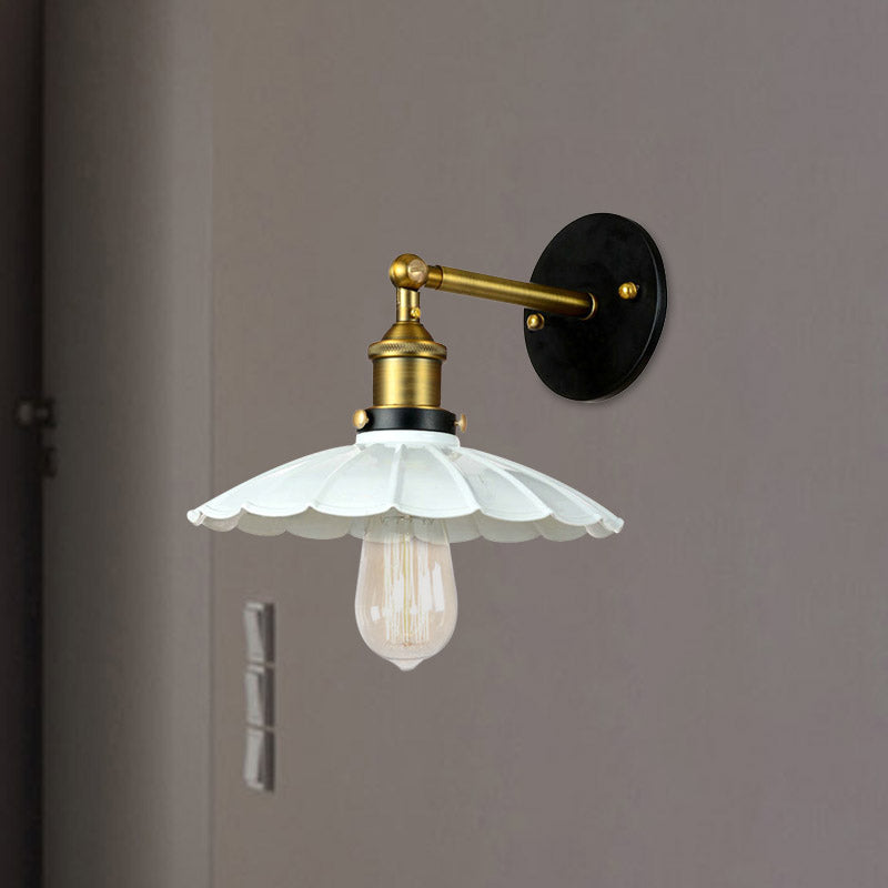 Vintage Stylish Scalloped Wall Lamp 1 Bulb Metallic Rotatable Wall Mount Light in Dark Rust/White Clearhalo 'Art deco wall lights' 'Cast Iron' 'Glass' 'Industrial wall lights' 'Industrial' 'Middle century wall lights' 'Modern' 'Rustic wall lights' 'Tiffany' 'Traditional wall lights' 'Wall Lamps & Sconces' 'Wall Lights' Lighting' 798969