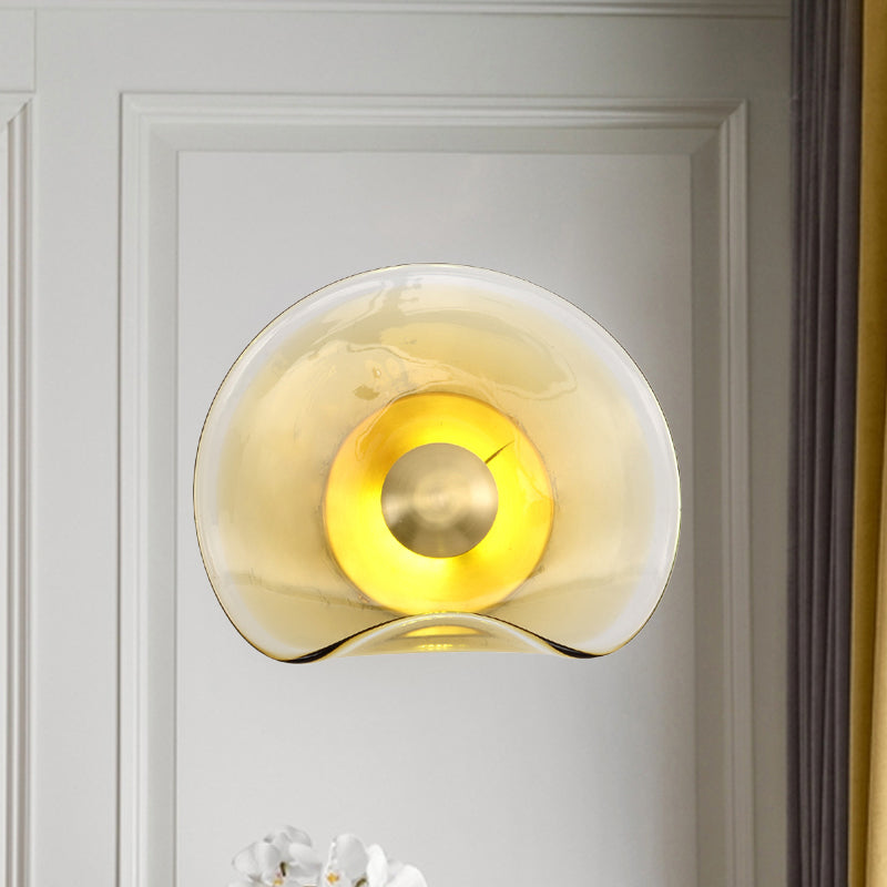 Tan Glass Bend Panel Sconce Light Fixture Post-Modern LED Wall Mounted Lamp in Brass Clearhalo 'Cast Iron' 'Glass' 'Industrial' 'Modern wall lights' 'Modern' 'Tiffany' 'Traditional wall lights' 'Wall Lamps & Sconces' 'Wall Lights' Lighting' 800866