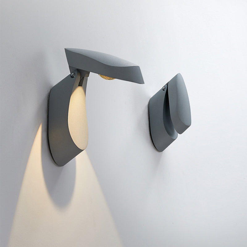 Rotatable Oval Surface Wall Sconce Modern Metal LED Bedside Wall Light Fixture in White/Black/Gold Finish Clearhalo 'Cast Iron' 'Glass' 'Industrial' 'Modern wall lights' 'Modern' 'Tiffany' 'Traditional wall lights' 'Wall Lamps & Sconces' 'Wall Lights' Lighting' 882817