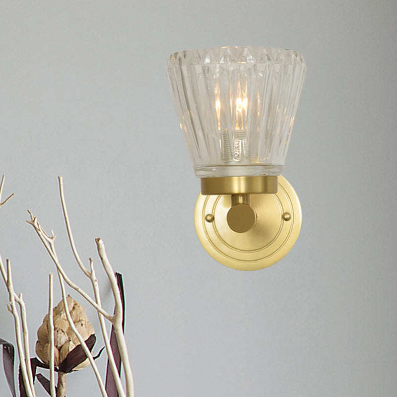 Modernism Cone Wall Sconce Lamp 1 Head Clear Crystal Block Wall Mount Light Fixture in Brass Clearhalo 'Cast Iron' 'Glass' 'Industrial' 'Modern wall lights' 'Modern' 'Tiffany' 'Traditional wall lights' 'Wall Lamps & Sconces' 'Wall Lights' Lighting' 886215