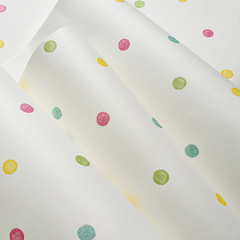 Beige Polka Dots Wallpaper for Kids' Bedroom 33' by 20.5" Non-Woven Moisture-Resistant Clearhalo 'Modern wall decor' 'Modern' 'Wallpaper' Wall Decor' 893019