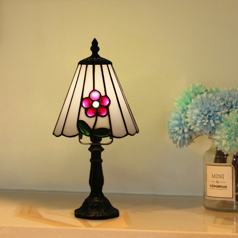 Stained Glass White/Red Night Light Conical/Flared 1-Head Mediterranean Table Lighting with Floral Pattern Clearhalo 'Lamps' 'Table Lamps' Lighting' 894432