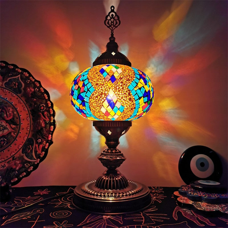 Art Deco Incense Burner Desk Light 1-Bulb Handcrafted Stained Glass Table Lamp in White/Beige/Yellow Clearhalo 'Lamps' 'Table Lamps' Lighting' 920749