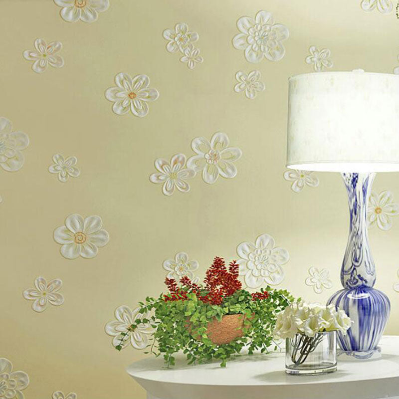 Decorative Non-Pasted Wallpaper Roll Blossoming Magnolia Non-Woven Wall Covering in Soft Color Beige Clearhalo 'Country wall decor' 'Rustic' 'Wallpaper' Wall Decor' 926752