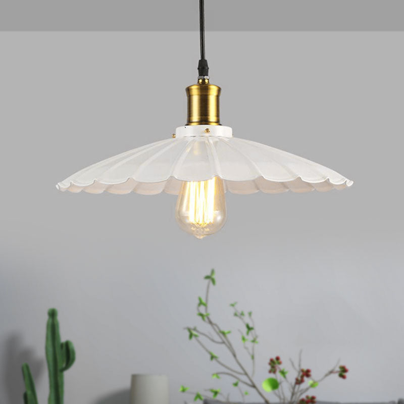 14"/16" Dia Industrial Scalloped Pendant Light 1 Head Metallic Ceiling Pendant Lamp in Black/White Clearhalo 'Art Deco Pendants' 'Black' 'Cast Iron' 'Ceiling Lights' 'Ceramic' 'Crystal' 'Industrial Pendants' 'Industrial' 'Metal' 'Middle Century Pendants' 'Pendant Lights' 'Pendants' 'Rustic Pendants' 'Tiffany' Lighting' 962167