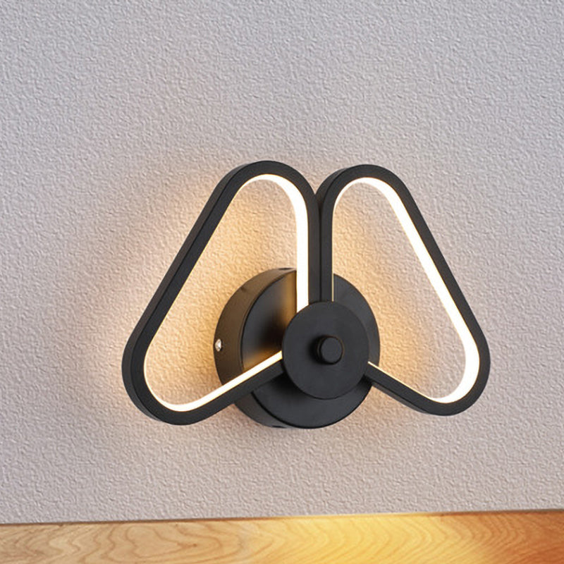 Metal Double Triangles Scone Light Simplicity White/Black LED Wall Lighting Idea in White/Warm Light Clearhalo 'Cast Iron' 'Glass' 'Industrial' 'Modern wall lights' 'Modern' 'Tiffany' 'Traditional wall lights' 'Wall Lamps & Sconces' 'Wall Lights' Lighting' 983227