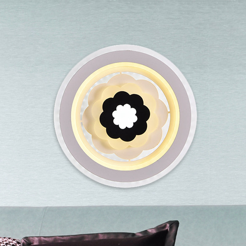 Acrylic Round Sconce Lamp Fixture Contemporary LED White Wall Mount Light for Bedside Clearhalo 'Cast Iron' 'Glass' 'Industrial' 'Modern wall lights' 'Modern' 'Tiffany' 'Traditional wall lights' 'Wall Lamps & Sconces' 'Wall Lights' Lighting' 983264