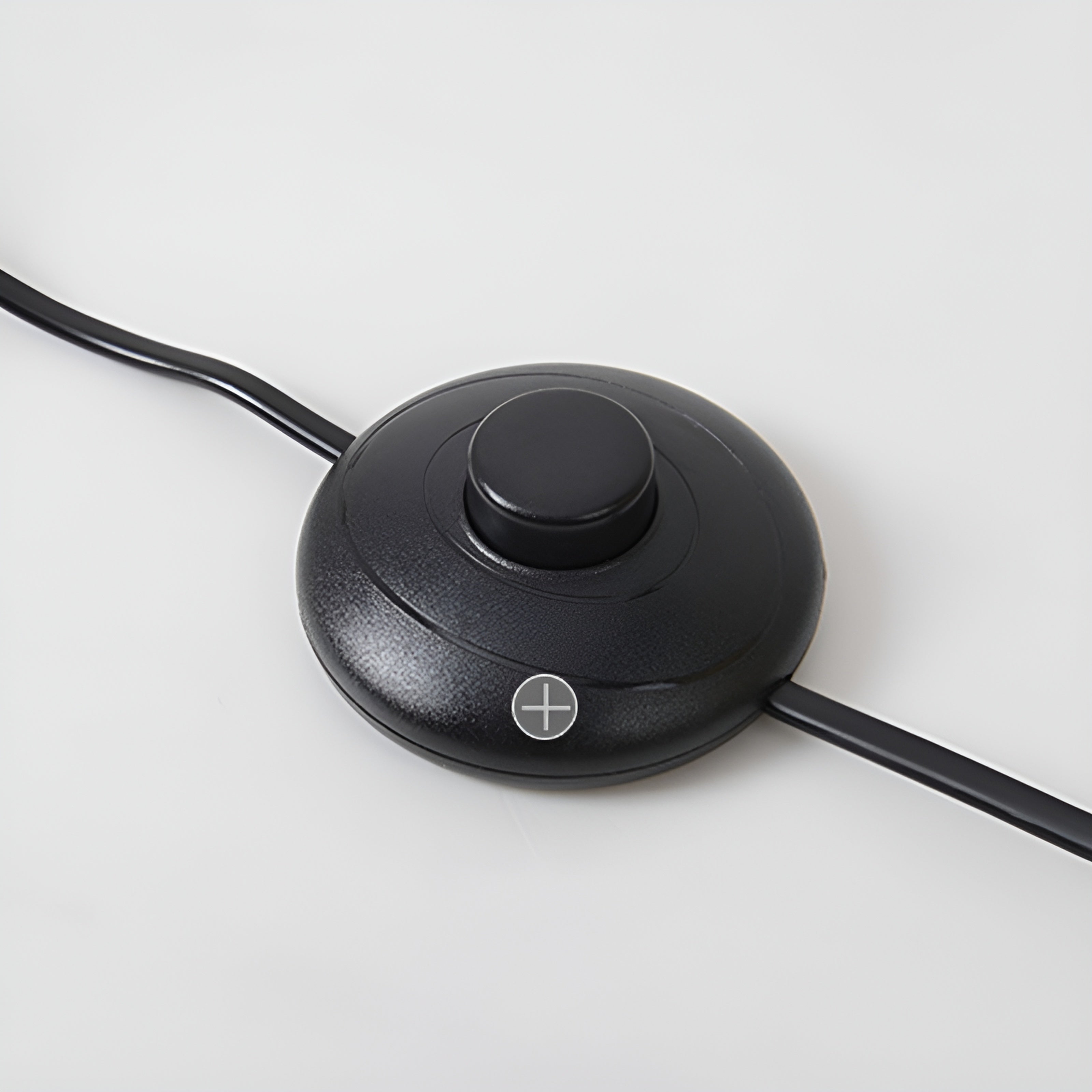 Linear Shape Metal Floor Light Modern 1- Light Floor Light Fixture